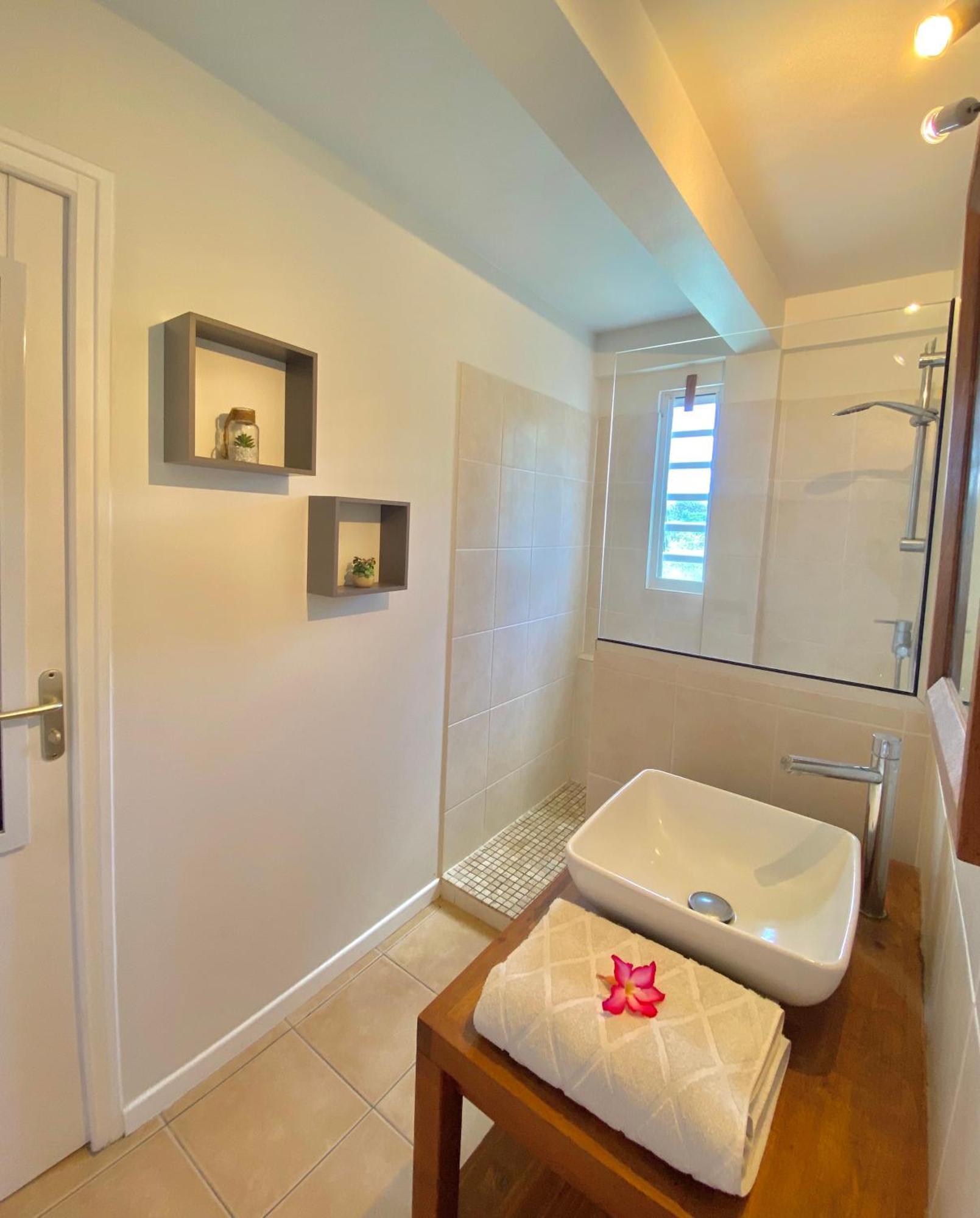 Habitation Bellevue Apartment Sainte-Anne Luaran gambar